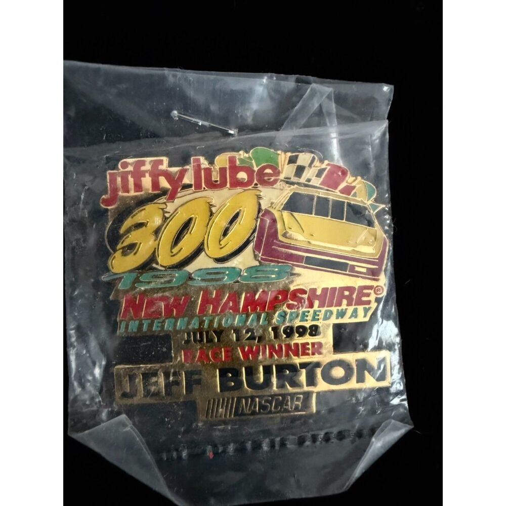 1998 NASCAR Jiffy Lube 300 New Hampshire Jeff Burton Race Winner Pin